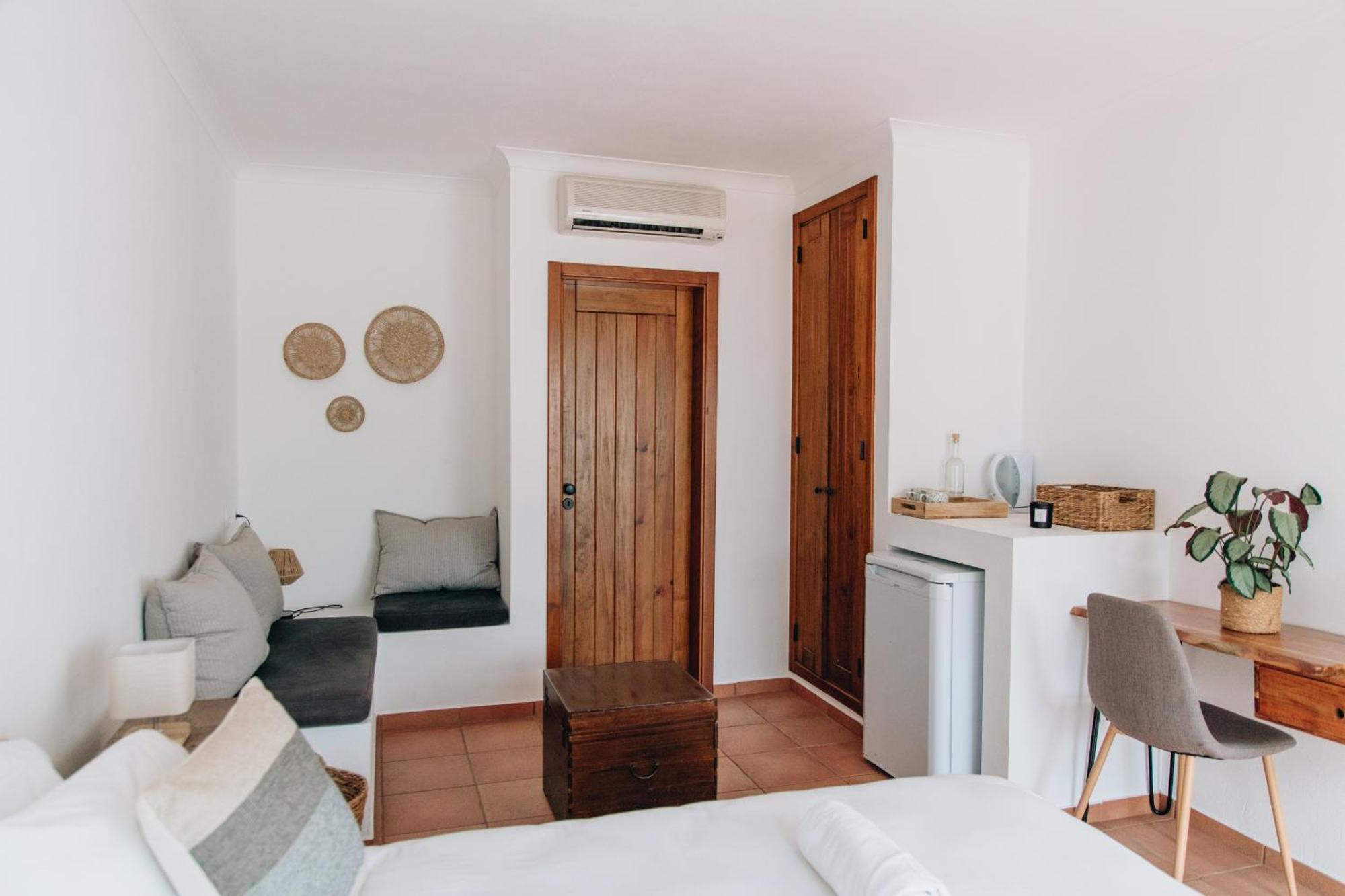 Casa Nook Arrifana Bed and Breakfast Aljezur Buitenkant foto