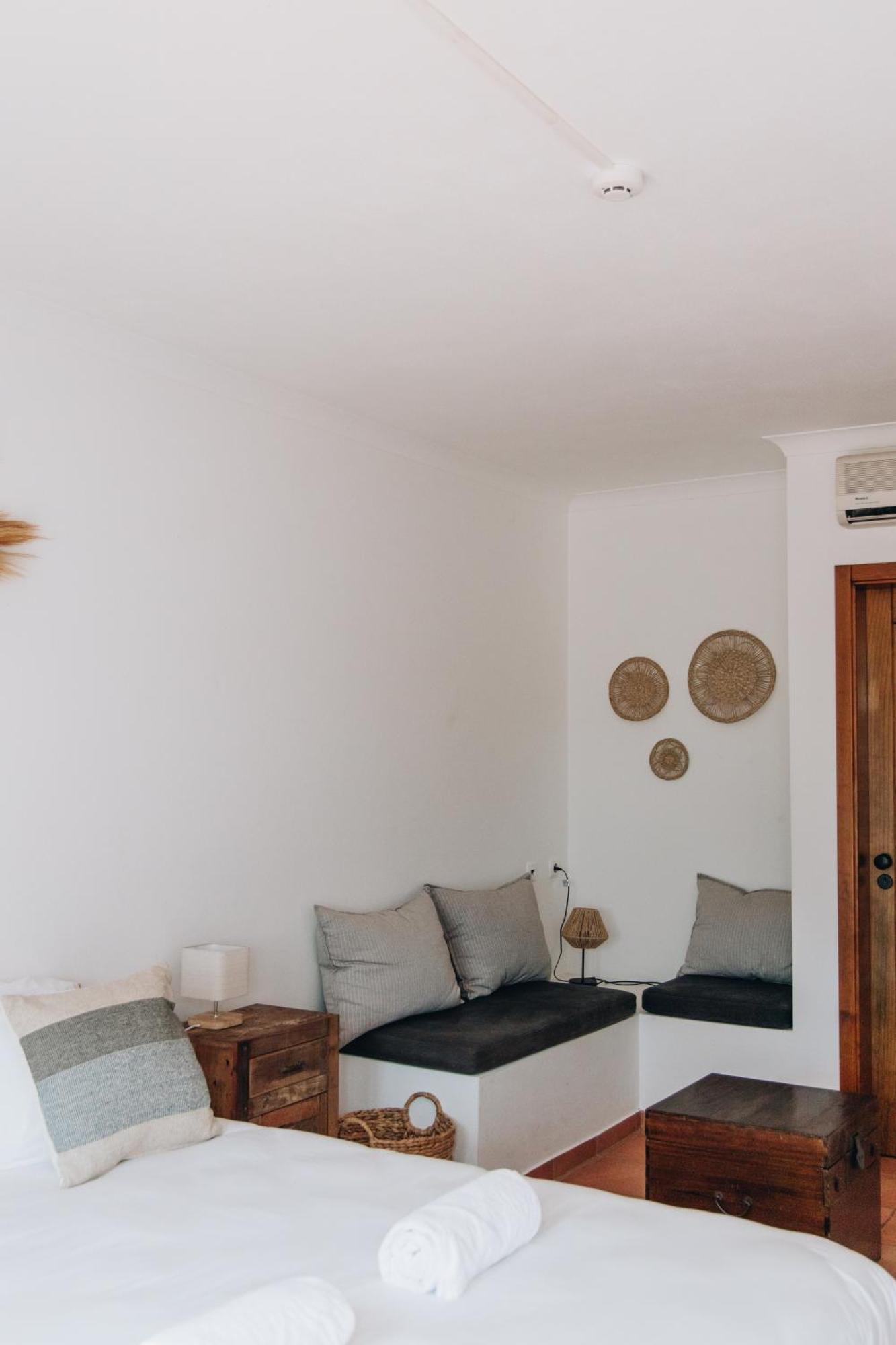 Casa Nook Arrifana Bed and Breakfast Aljezur Buitenkant foto